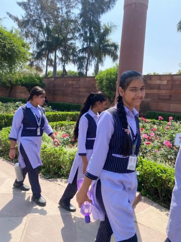 WhatsApp-Image-2025-04-22-at-10.13.36-AM-1